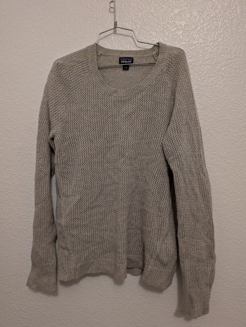 Patagonia Recycled Cashmere Crew Sweater Size Medium